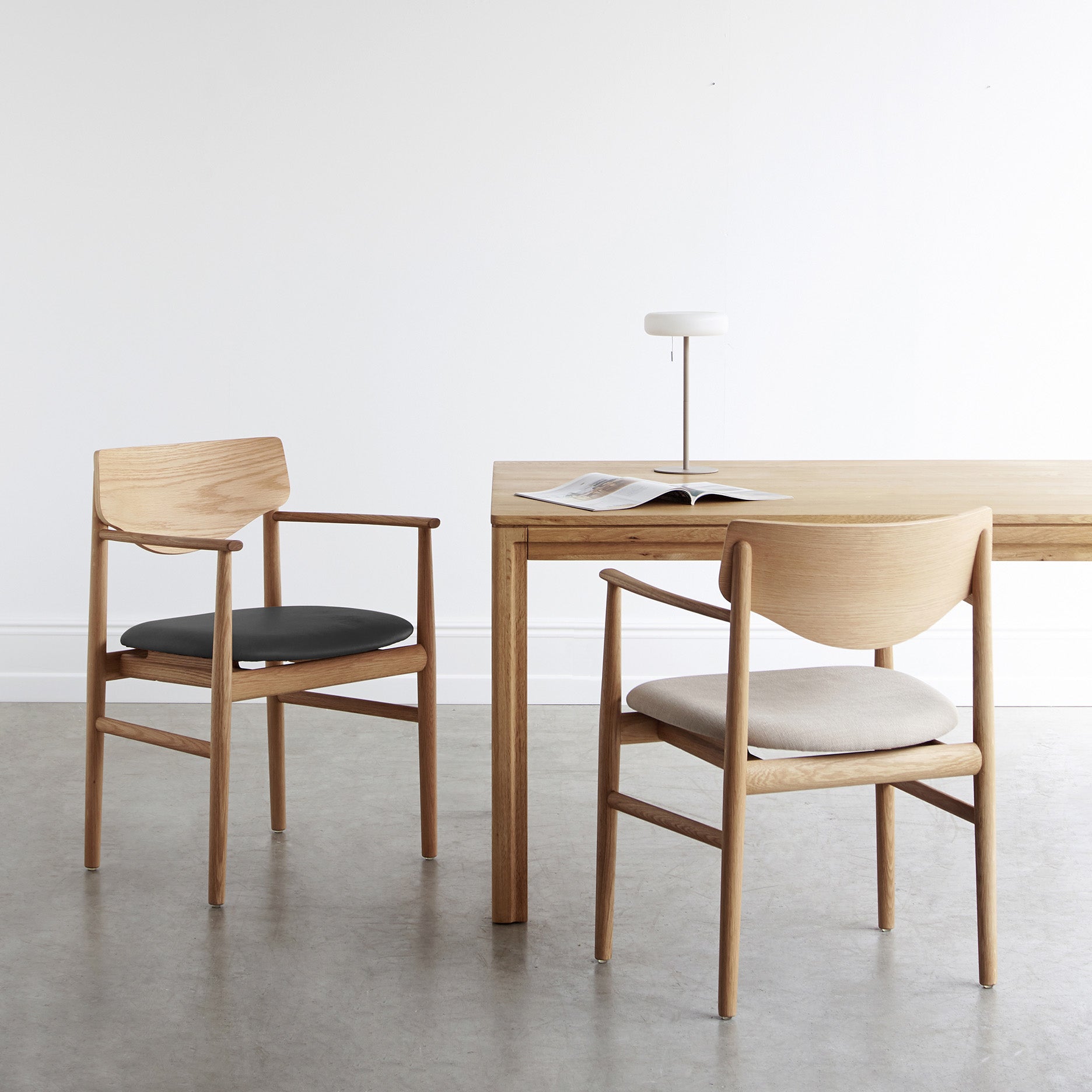 Celeste Esszimmerstuhl mit Armlehnen - Leder